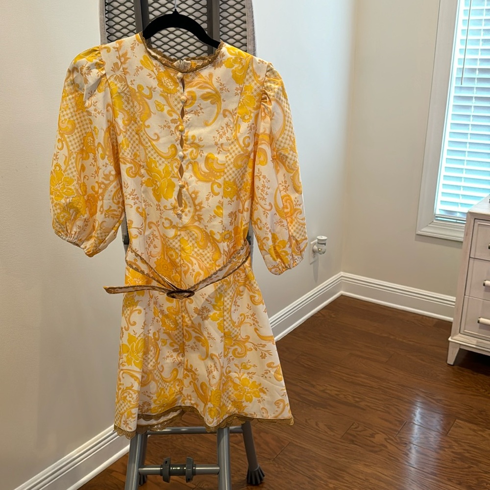 Red Dress Boutique Yellow & White Paisley Short Dress